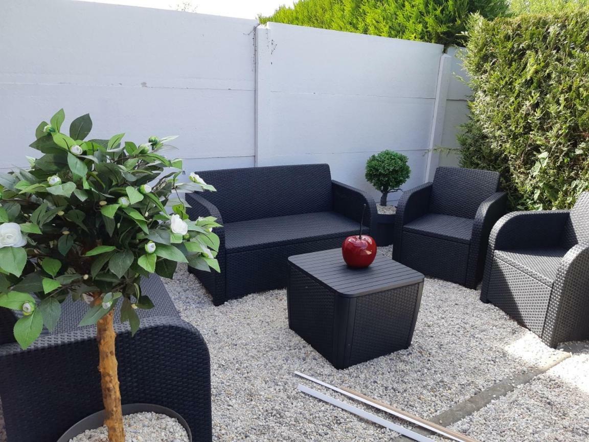 Cosy Maison 3 Chambres Honfleur Jardin, Parking Prive Et Jacuzzi Екстериор снимка