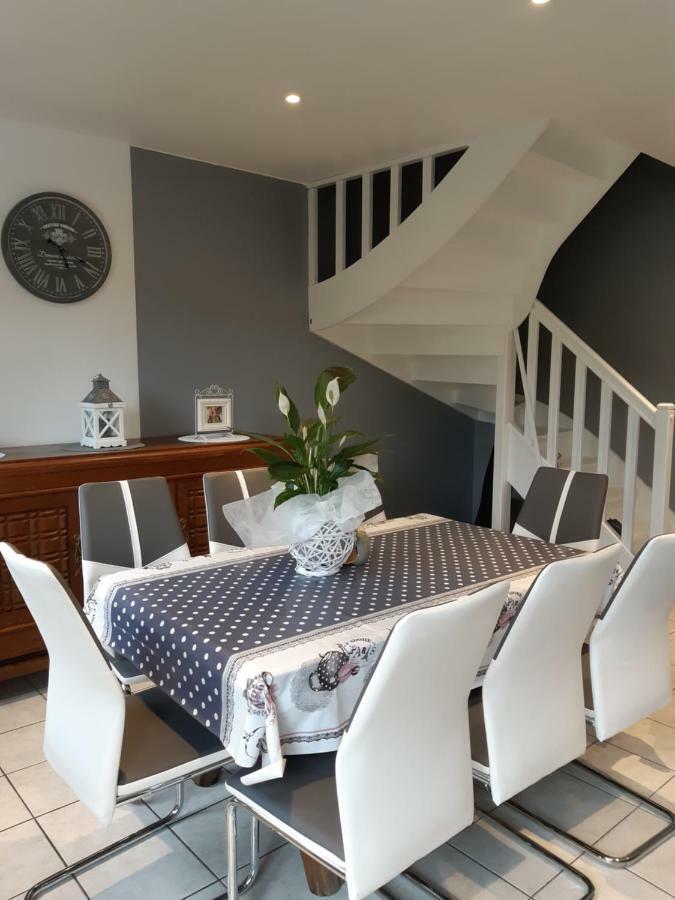Cosy Maison 3 Chambres Honfleur Jardin, Parking Prive Et Jacuzzi Екстериор снимка